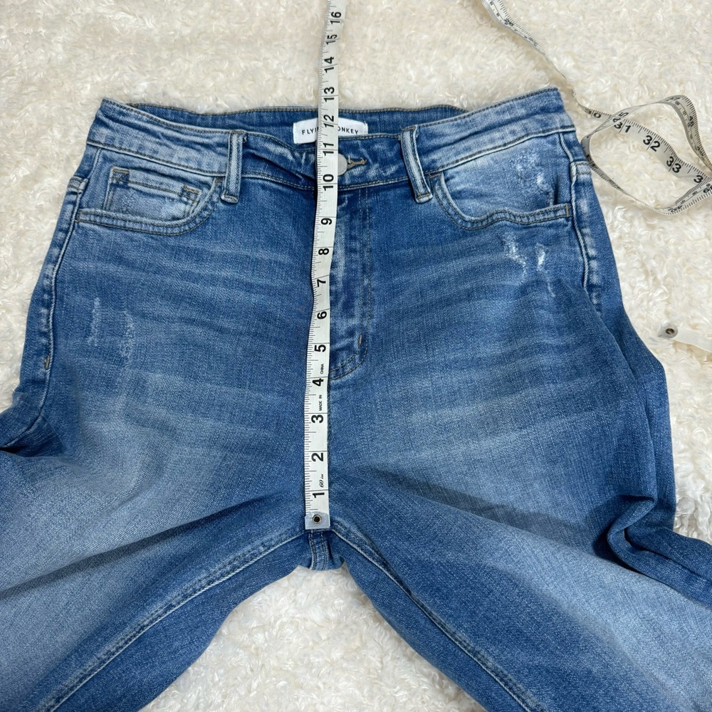Flying Monkey Jeans Distressed High Rise Medium Wash Straight Leg Size 29 X 32 - Picture 6 of 11
